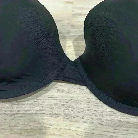 Lively Black Wired Bra Convertible Straps Elastic Band Lace Detailing Size 34DD - Picture 7 of 9